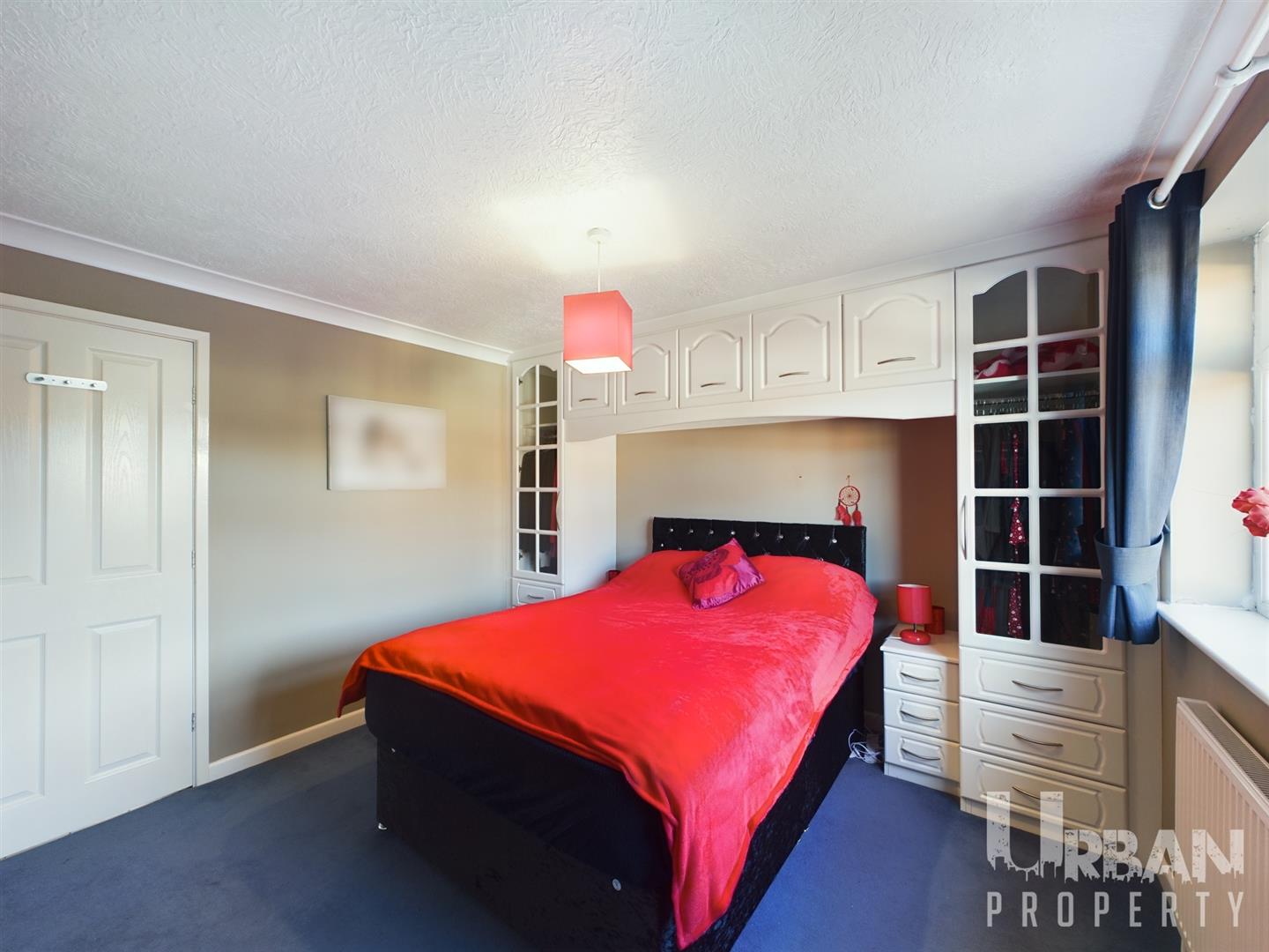 Strawberry Gardens, Hull Urban Property